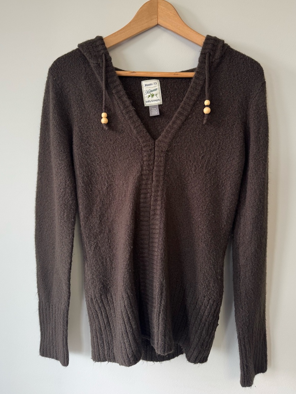 (M) Roots Brown Hooded V-Neck Sweater